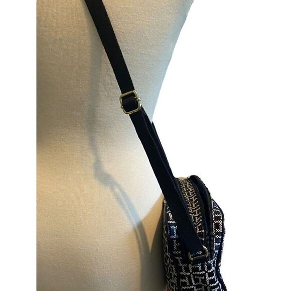 Tommy Hilfiger Crossbody Monogram Dual Zip Pocket Shoulder Bag Black White - Picture 2 of 10